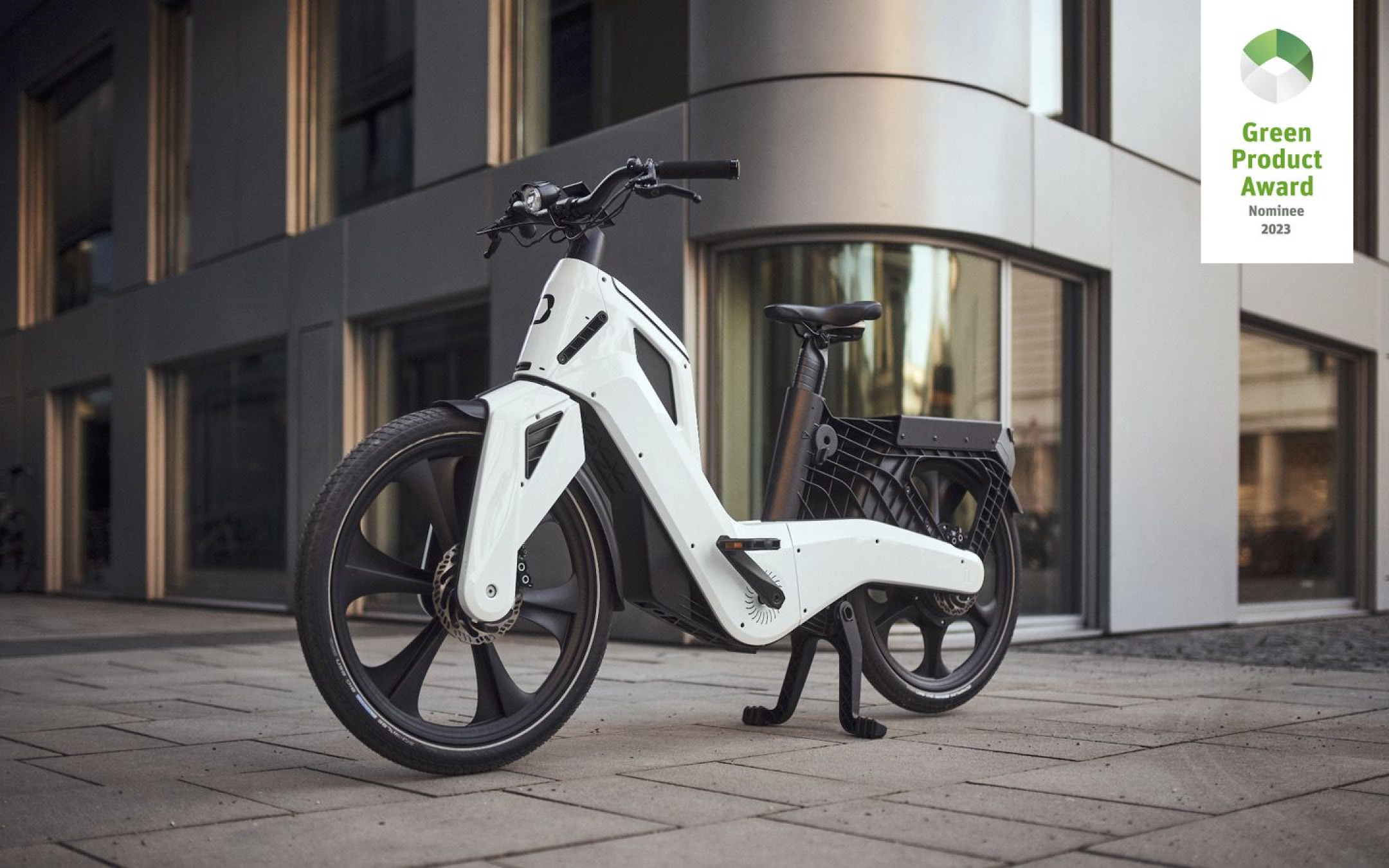 mocci Smart Pedal Vehicle