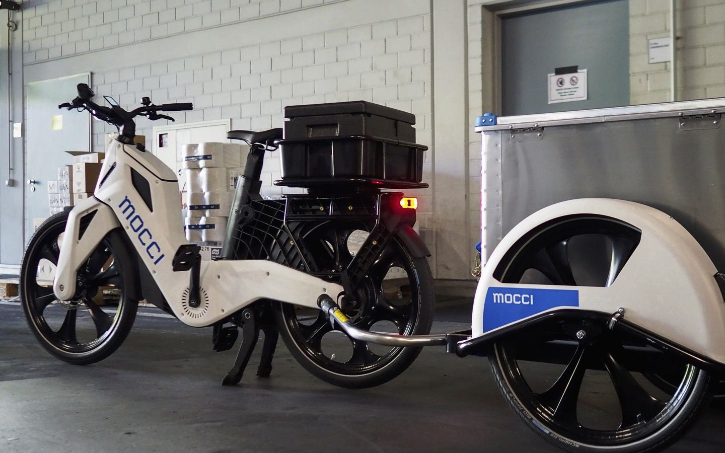 mocci Smart Pedal Vehicle