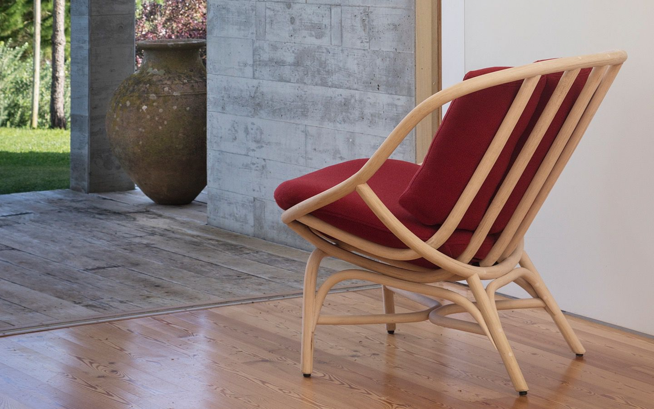 Armadillo armchair