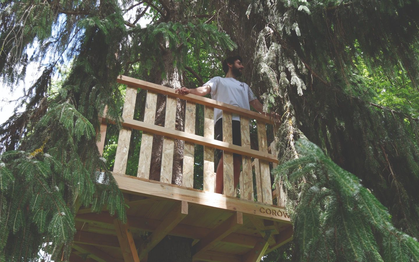 La cabaña para árbol DIY