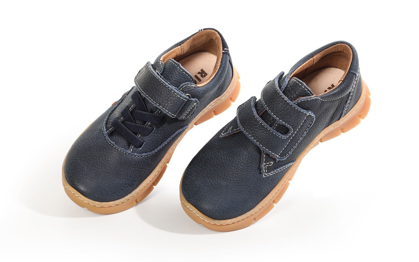 kids shoe model playschool